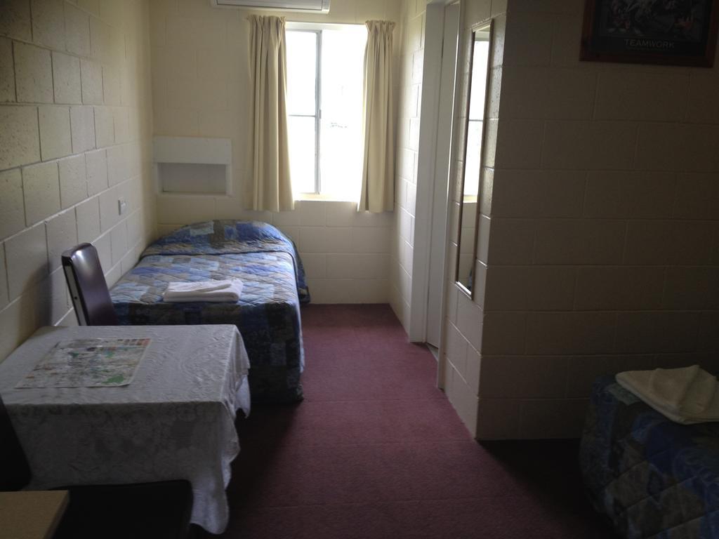 Bororen Motel Room photo