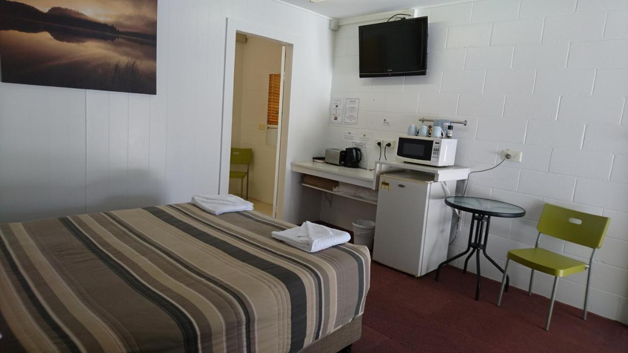 Bororen Motel Exterior photo